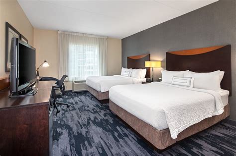 fairfield inn mississauga.
